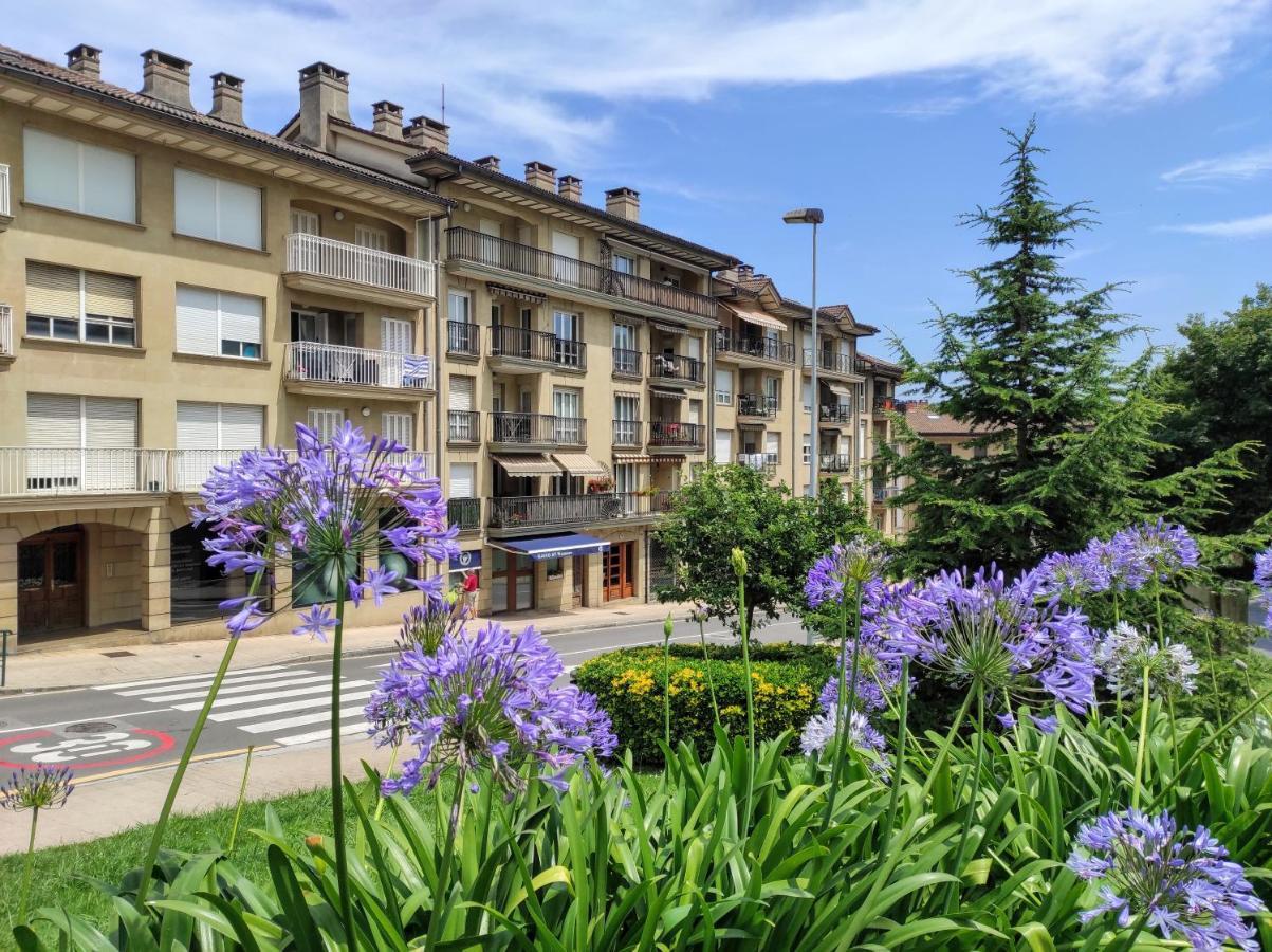 Kaixo Museum Con Parking Gratis Lägenhet Zarautz Exteriör bild