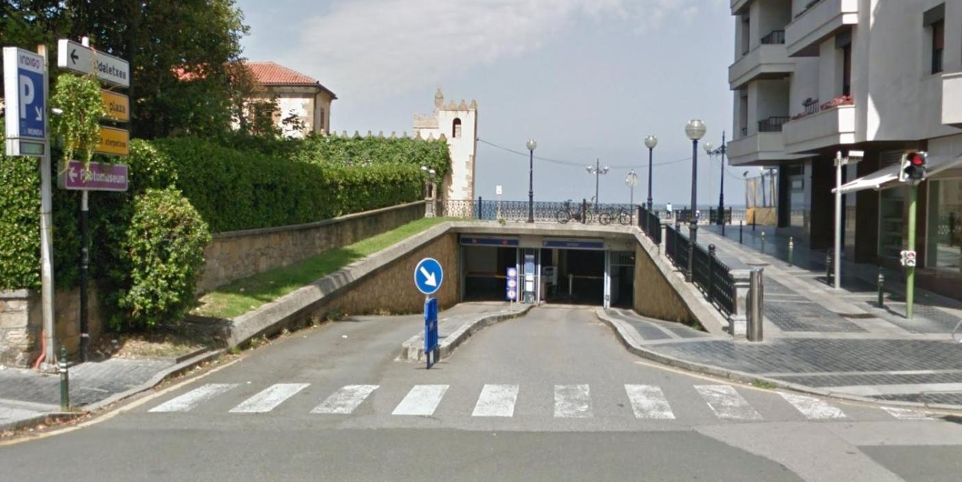 Kaixo Museum Con Parking Gratis Lägenhet Zarautz Exteriör bild